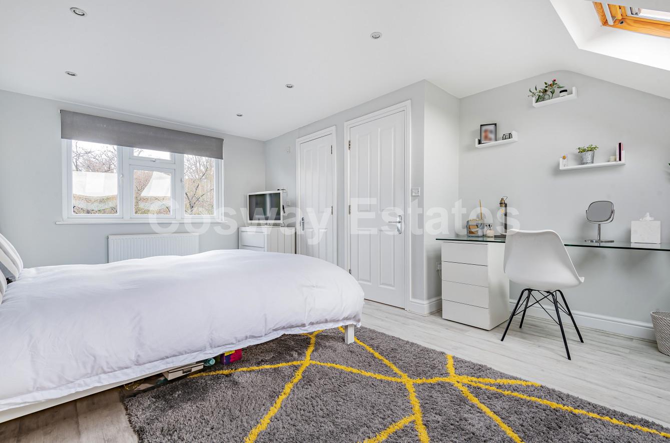 Grants Close, Mill Hill